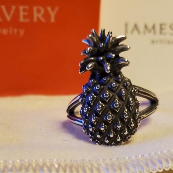 James Avery Retired Pineapple Ring,  size 9 - Picture 5 of 11
